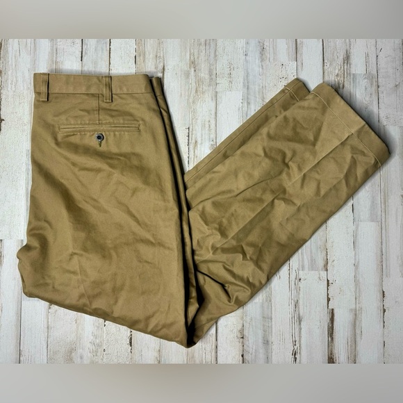 Orvis Golf Dress Pants Men's 40x32 Tan Cotton Comfort - Picture 1 of 11